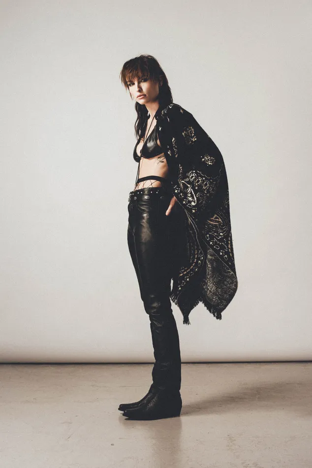 OTHER KNITWEAR WOMEN Western Poncho Black Paisley