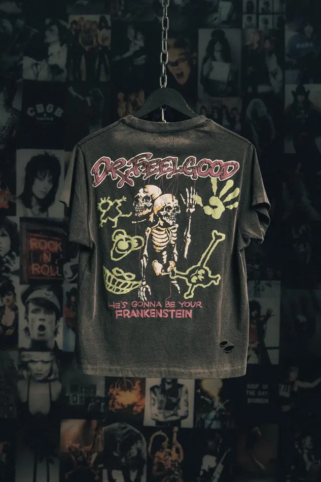 OTHER TSHIRTS MEN MOTLEY CRUE FRANKENSTEIN VINTAGE TSHIRT
