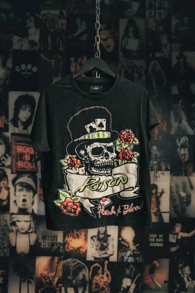 OTHER TSHIRTS MEN POISON FLESH and BLOOD VINTAGE TSHIRT