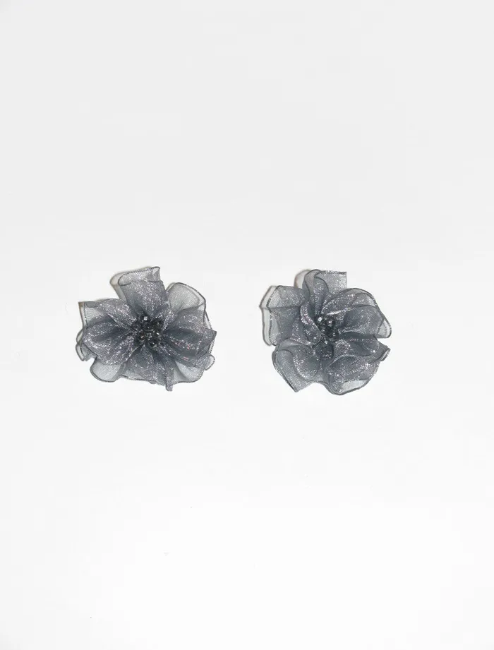 Paloma Wool ANETTEGrey Beaded Mini Flower Earrings Made Of Ribbon Women Jewelry