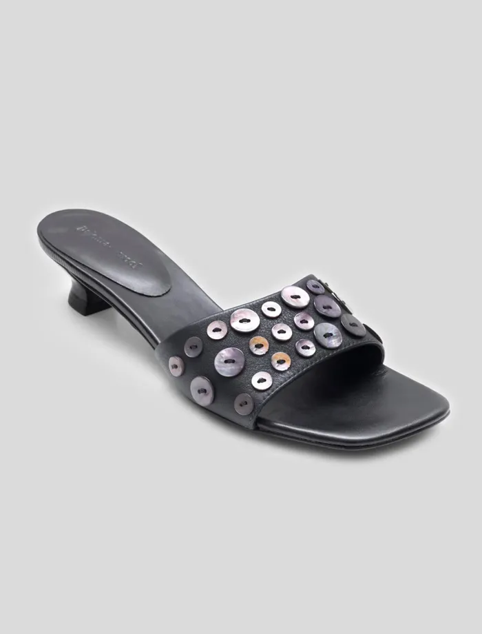 Paloma Wool BOTTONI I3 Cm Kitten Heel Sandals With Motherofpearl Buttons Women Shoes Paloma Wool BOTTONI I3 Cm Kitten Heel Sandals With Motherofpearl Buttons Women Shoes