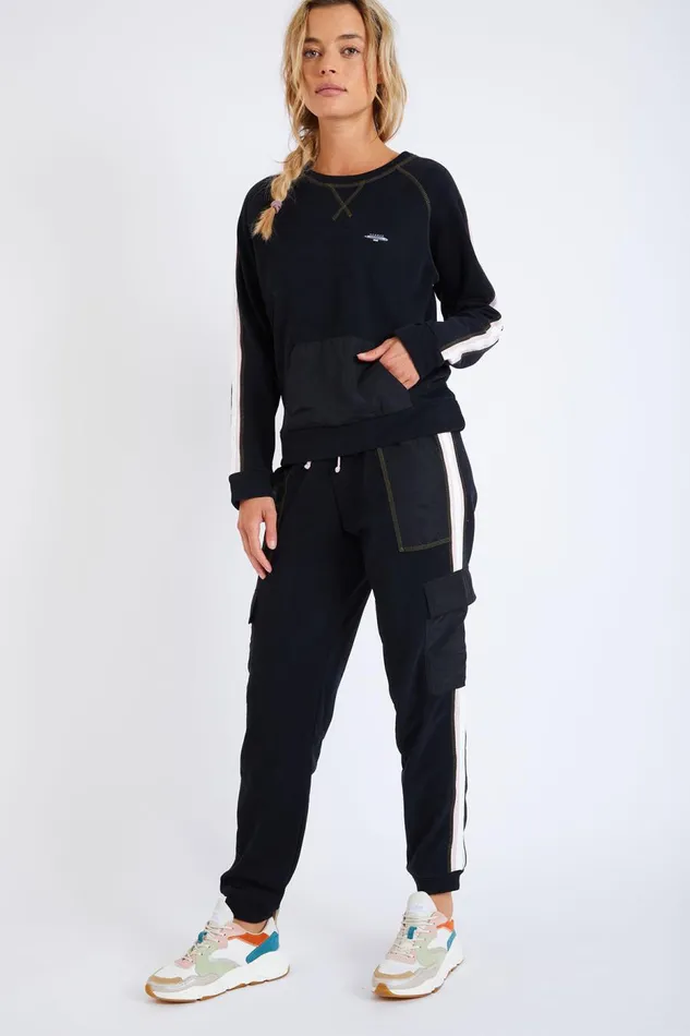 Pants Black 8211 RACE RUNNING Black Women Banana Moon Pants
