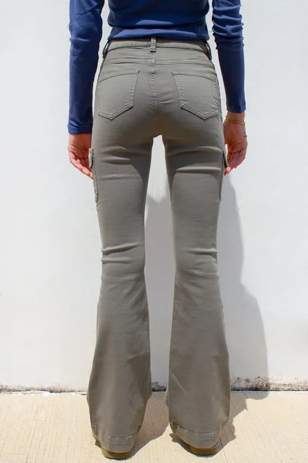 Pockets Flared Pants Women Subdued Denim