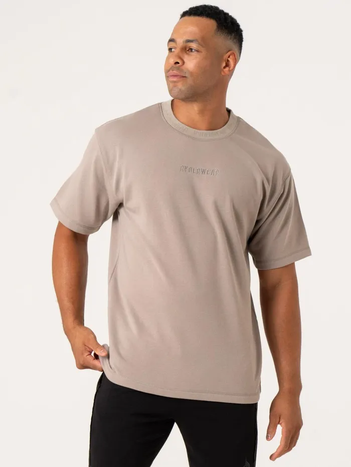 Pursuit Fleece TShirt 8211 Taupe Men Ryderwear Tops