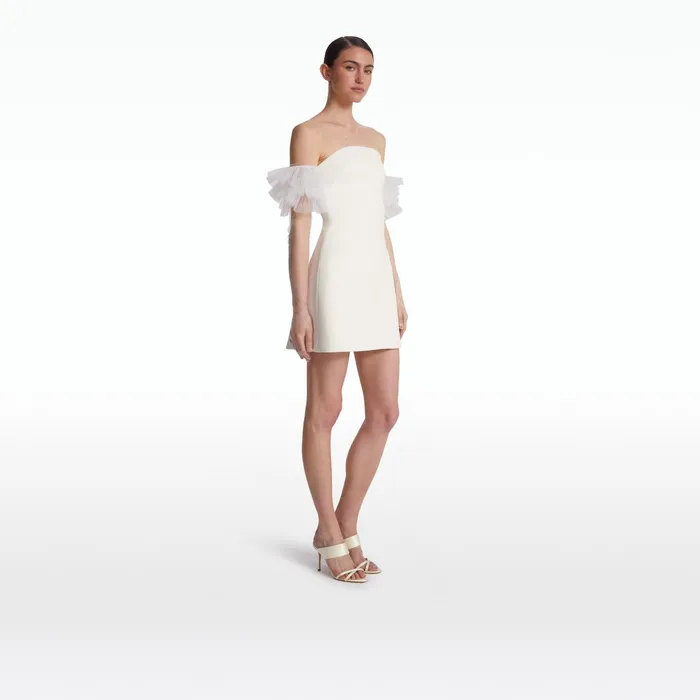 Safiyaa Avalla Ivory Gloves Women Accessories