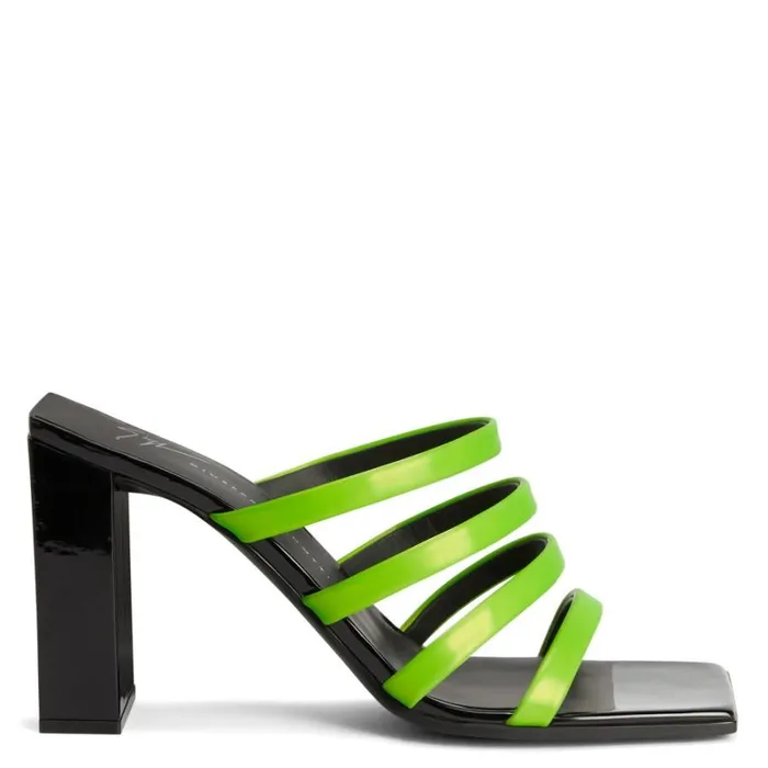 Shangay Green Women Giuseppe Zanotti Sandals