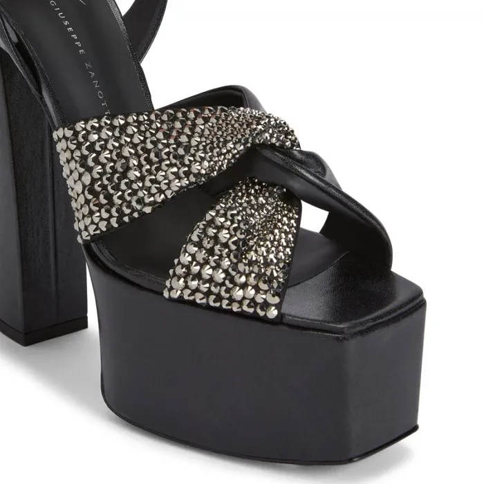 Souree Black Women Giuseppe Zanotti Sandals