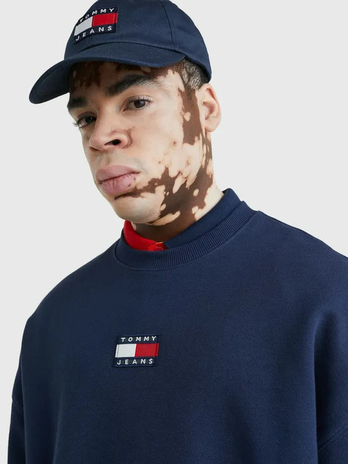 Tommy Hilfiger Badge Crew Neck Sweatshirt Twilight Navy Mens Sweatshirts and Hoodies Casaul