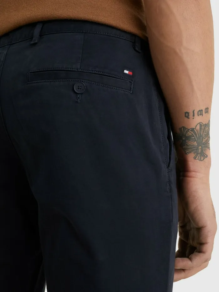 Tommy Hilfiger Bleecker Slim Th Flex Chinos Desert Sky Mens Trousers