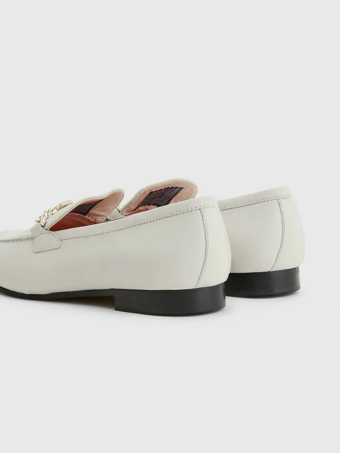 Tommy Hilfiger Chain Leather Loafers White Dove Womens Flat Shoes Casaul
