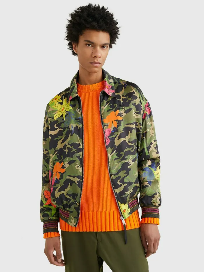 Tommy Hilfiger Crest Floral Camo Tracksuit Jacket Army GreenMulti Mens Coats and Jackets Gift 4 You Tommy Hilfiger Crest Floral Camo Tracksuit Jacket Army GreenMulti Mens Coats and Jackets Gift 4 You