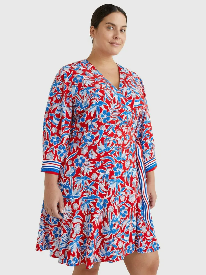 Tommy Hilfiger Curve Scarf Print Knee Length Wrap Dress Island Scarf Red Womens Dresses and Jumpsuits For Sale Tommy Hilfiger Curve Scarf Print Knee Length Wrap Dress Island Scarf Red Womens Dresses and Jumpsuits For Sale