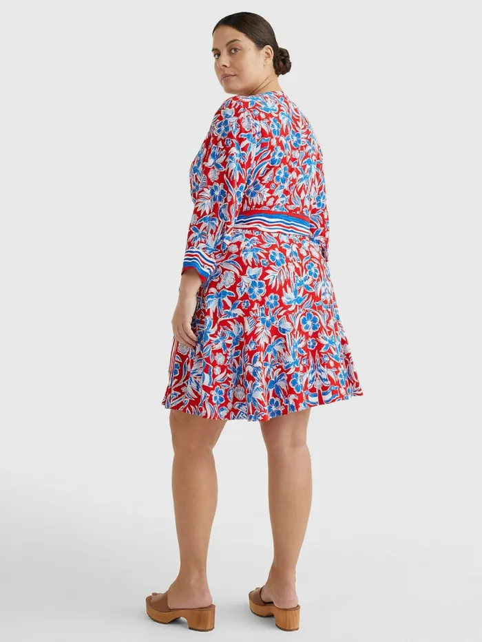 Tommy Hilfiger Curve Scarf Print Knee Length Wrap Dress Island Scarf Red Womens Dresses and Jumpsuits For Sale
