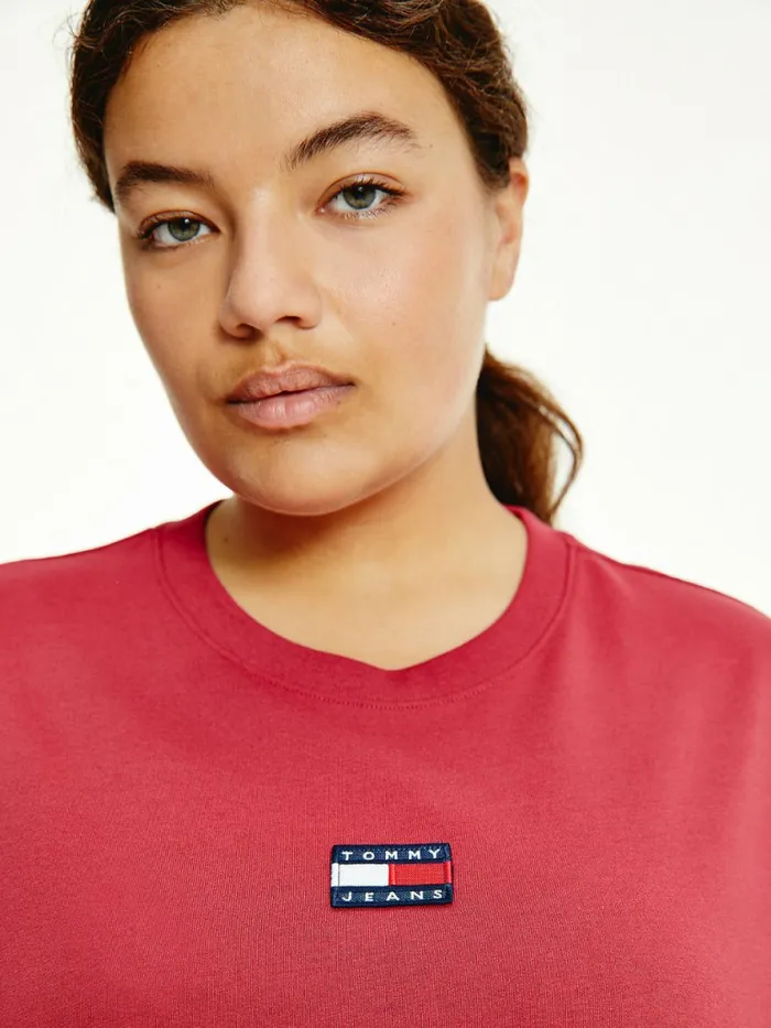 Tommy Hilfiger Curve Tommy Badge Crew Neck TShirt Cranberry Crush Womens Curve Fashion
