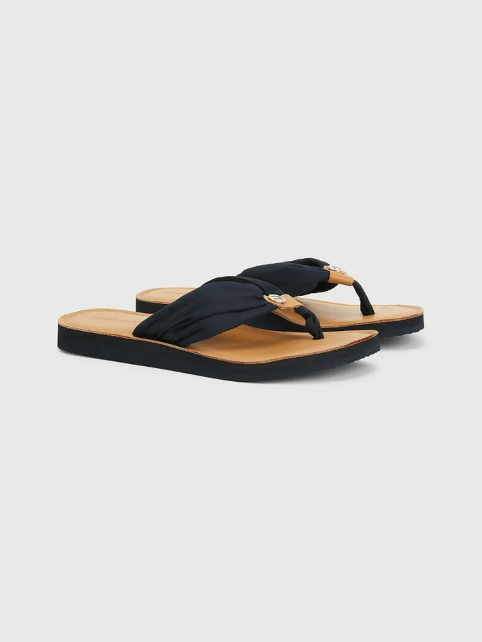 Tommy Hilfiger Essential Leather Footbed FlipFlops Desert Sky Womens Trainers On Sale Tommy Hilfiger Essential Leather Footbed FlipFlops Desert Sky Womens Trainers On Sale