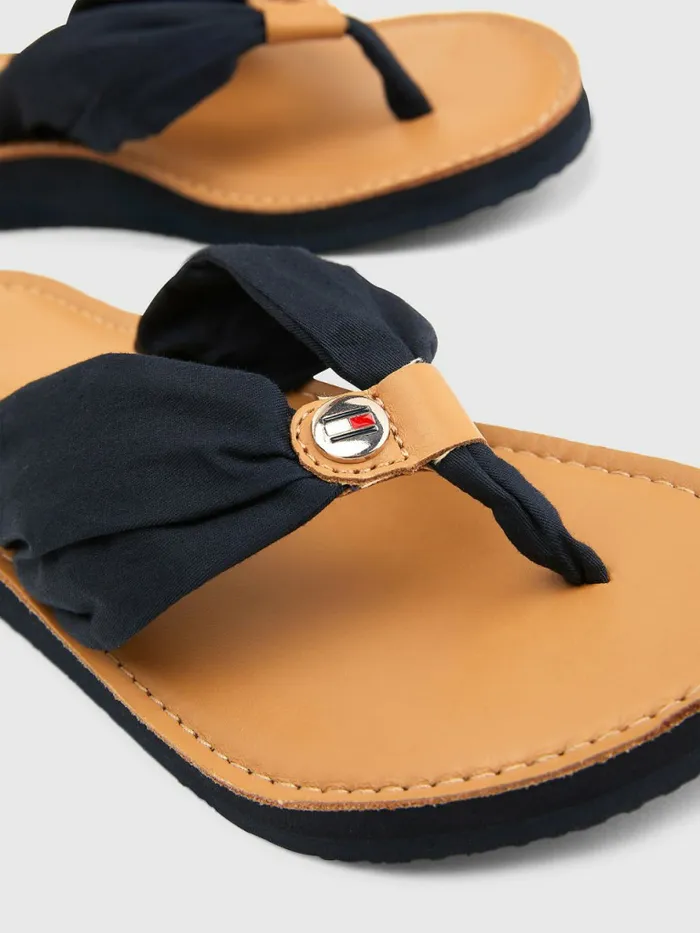 Tommy Hilfiger Essential Leather Footbed FlipFlops Desert Sky Womens Trainers On Sale
