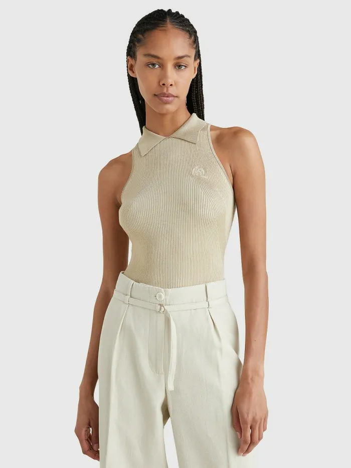 Tommy Hilfiger Extra Slim Fit Sleeveless Crest Polo Desert Womens Polo Shirts Gift for Friend Tommy Hilfiger Extra Slim Fit Sleeveless Crest Polo Desert Womens Polo Shirts Gift for Friend