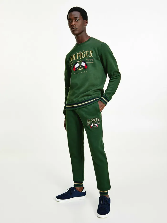 Tommy Hilfiger Flag Logo Sweatshirt National Forest Mens Sweatshirts and Hoodies Gift Ideas Tommy Hilfiger Flag Logo Sweatshirt National Forest Mens Sweatshirts and Hoodies Gift Ideas