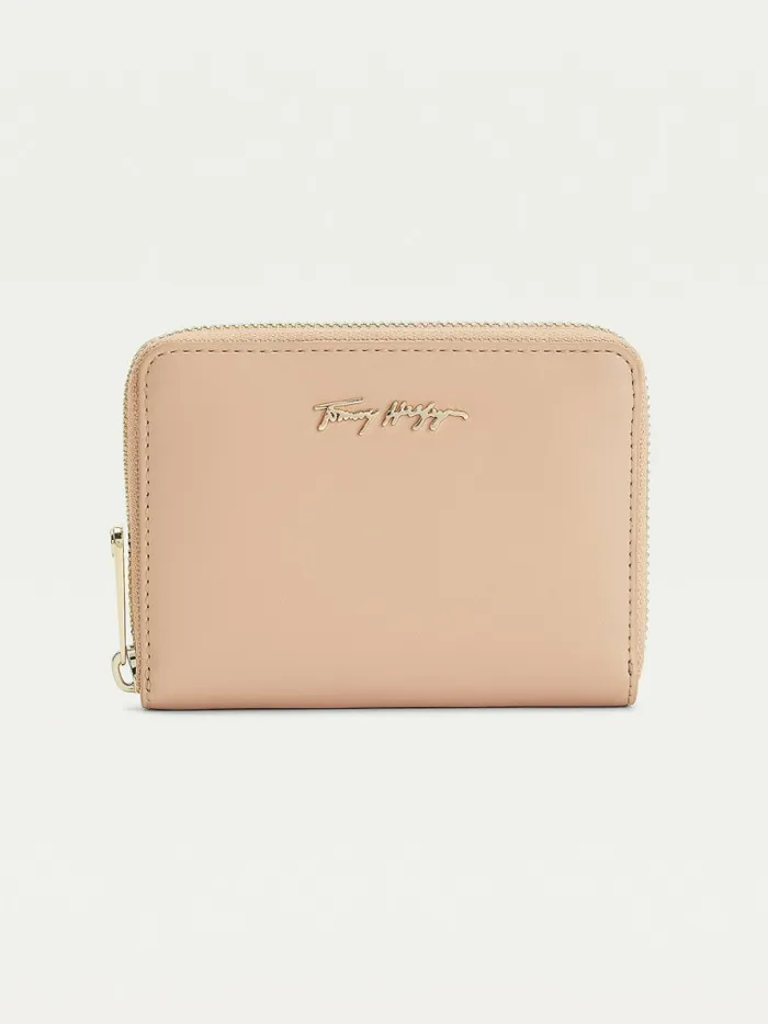 Tommy Hilfiger Iconic ZipAround Medium Wallet Sandrift Womens Wallets and Keyrings Sale Tommy Hilfiger Iconic ZipAround Medium Wallet Sandrift Womens Wallets and Keyrings Sale