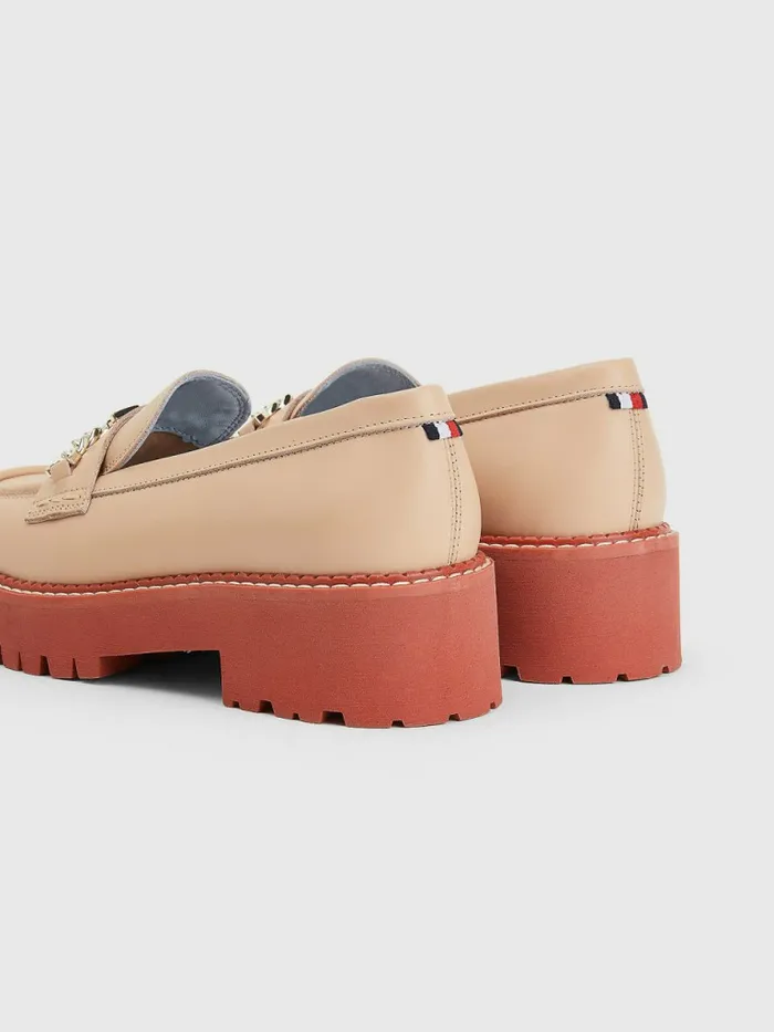 Tommy Hilfiger Leather Chain Chunky Loafers Sandrift Womens Flat Shoes Cheap On Sale