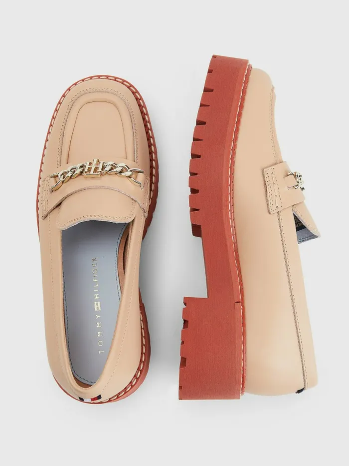 Tommy Hilfiger Leather Chain Chunky Loafers Sandrift Womens Flat Shoes Cheap On Sale