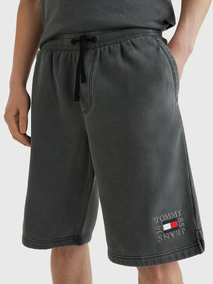 Tommy Hilfiger Logo Embroidery Fleece Basketball Shorts Black Mens Shorts Gift for Friend Tommy Hilfiger Logo Embroidery Fleece Basketball Shorts Black Mens Shorts Gift for Friend