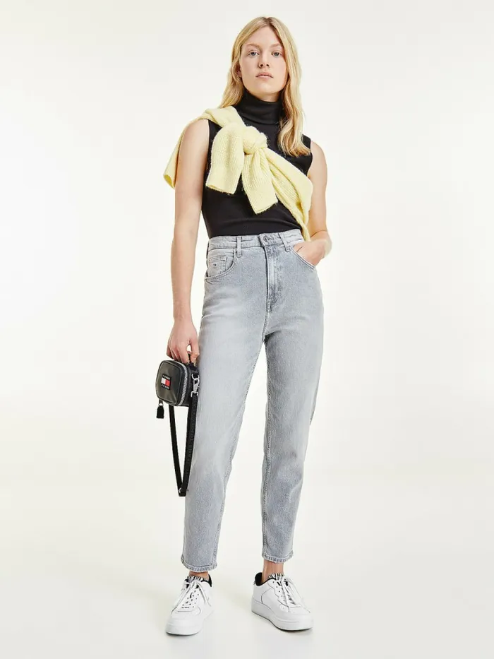 Tommy Hilfiger Mom Ultra High Rise Tapered Faded Jeans Denim Black Womens Jeans Cheap On Sale Tommy Hilfiger Mom Ultra High Rise Tapered Faded Jeans Denim Black Womens Jeans Cheap On Sale
