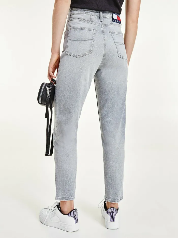 Tommy Hilfiger Mom Ultra High Rise Tapered Faded Jeans Denim Black Womens Jeans Cheap On Sale