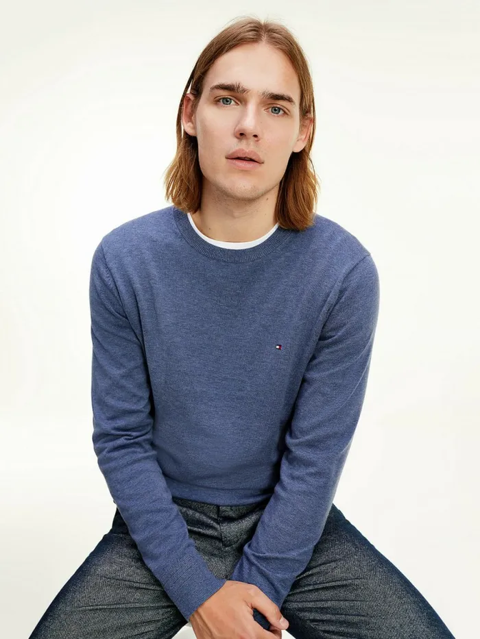 Tommy Hilfiger Organic Cotton Silk Crew Neck Jumper Faded Indigo Heather Mens Knitwear For Sale Tommy Hilfiger Organic Cotton Silk Crew Neck Jumper Faded Indigo Heather Mens Knitwear For Sale