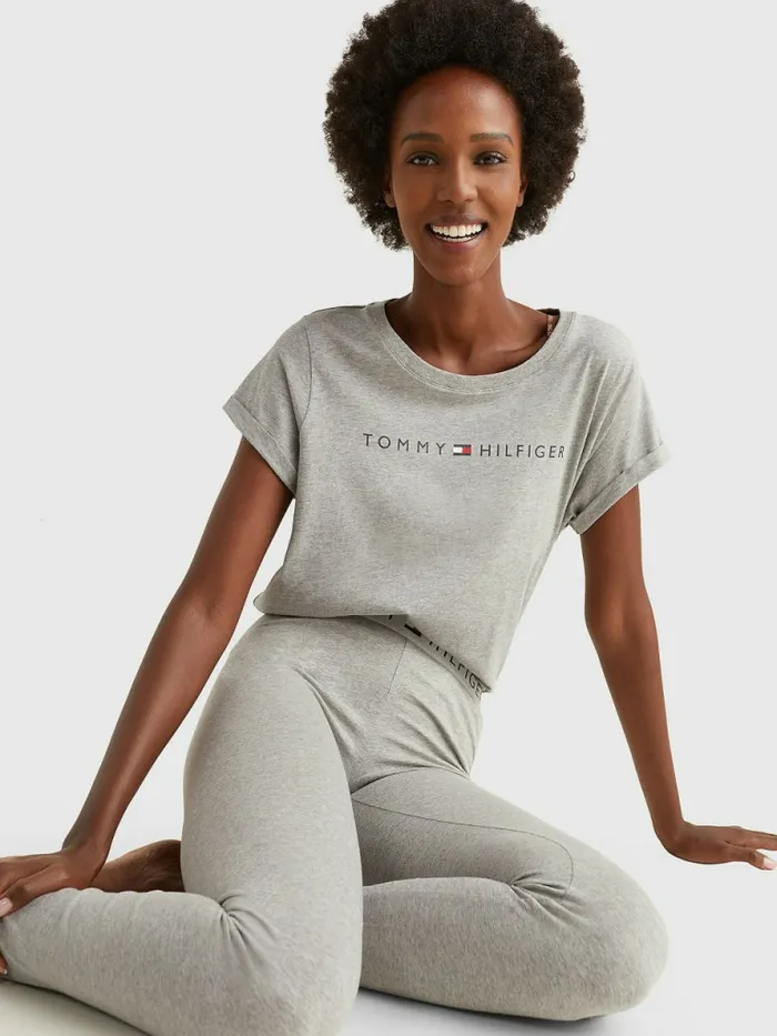 Tommy Hilfiger Original Logo TurnBack Cuff TShirt Grey Heather Womens TShirts Gift for Friend