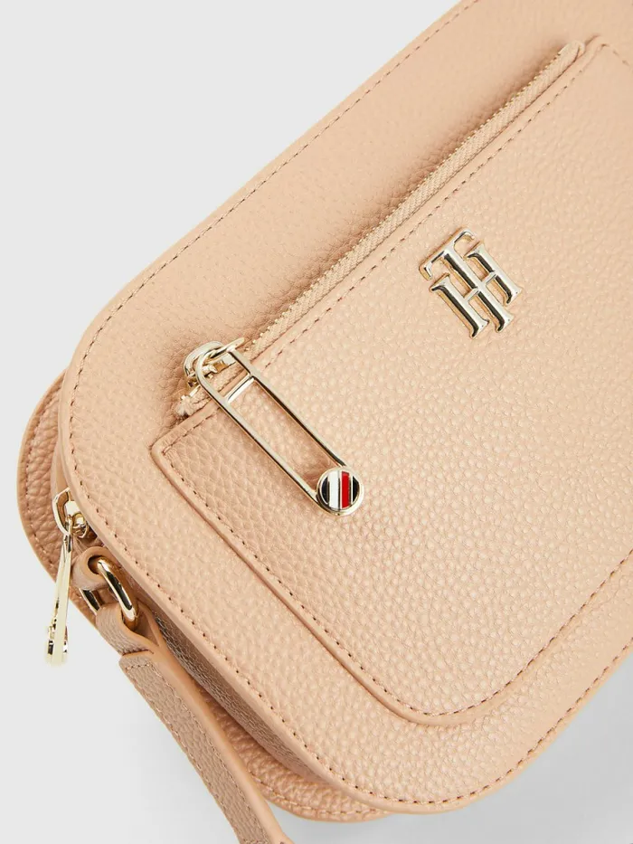 Tommy Hilfiger Pebble Grain Camera Bag Sandrift Womens Bags Casaul