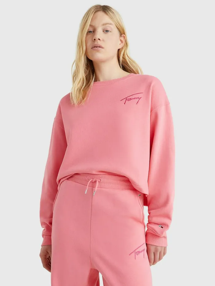Tommy Hilfiger Recycled Signature Logo Cropped Sweatshirt Garden Rose Womens Sweatshirts and Hoodies Casaul Tommy Hilfiger Recycled Signature Logo Cropped Sweatshirt Garden Rose Womens Sweatshirts and Hoodies Casaul