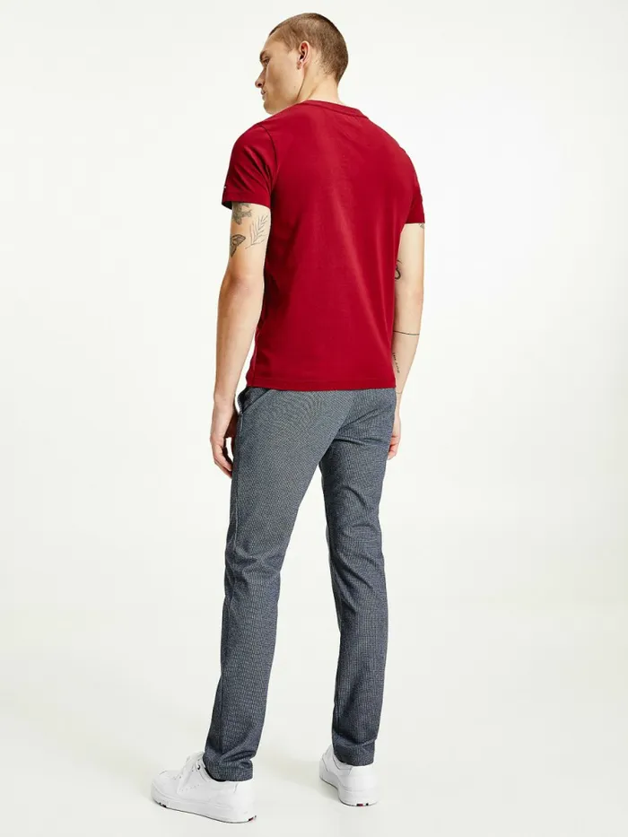 Tommy Hilfiger Signature Organic Cotton Graphic Logo TShirt Rouge Mens TShirts Casaul