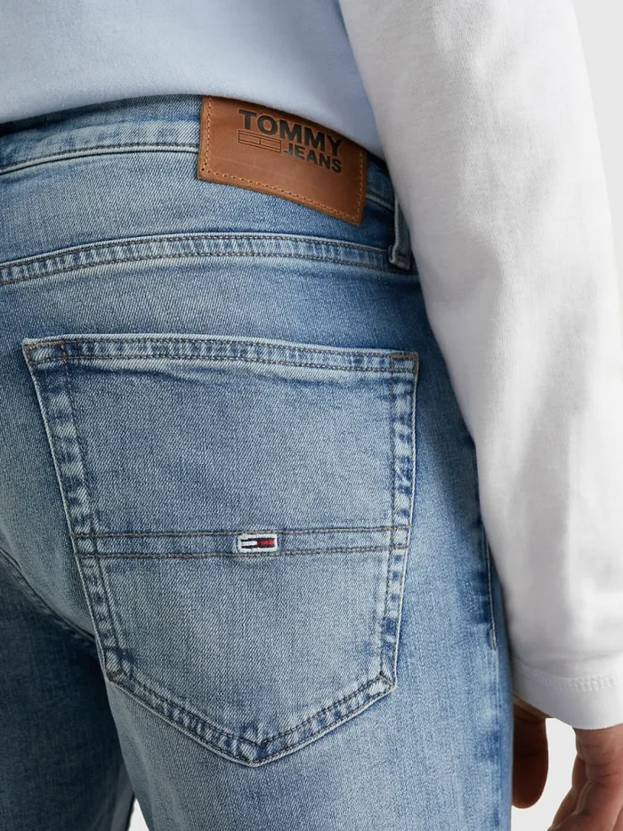 Tommy Hilfiger Slim Fit Tapered Faded Jeans Wilson Light Blue Stretch Mens Essentials On Sale