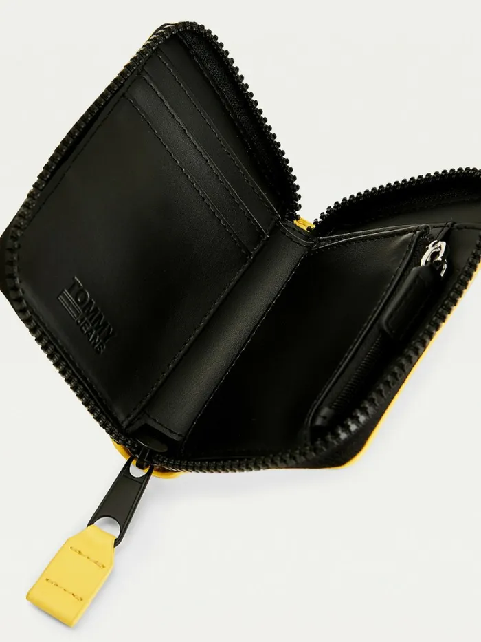 Tommy Hilfiger Small Zip Around Wallet Soleil Womens Wallets and Keyrings Casaul
