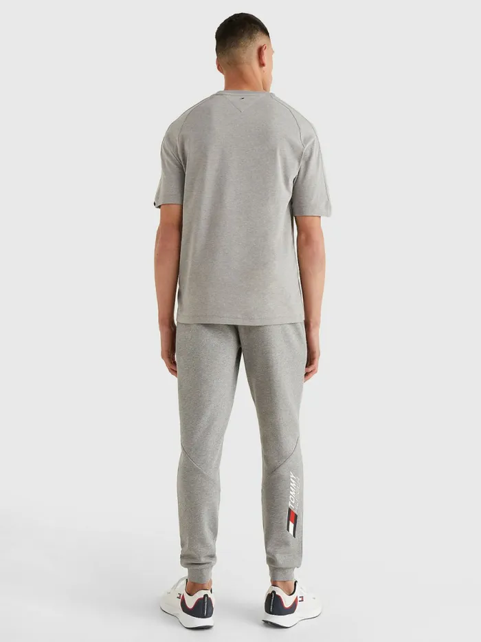 Tommy Hilfiger Sport Temperature Comfort TShirt Medium Grey Heather Mens TShirts Popular