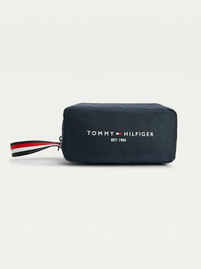 Tommy Hilfiger Th Established Recycled Washbag Desert Sky Mens Bags Gift 4 You Tommy Hilfiger Th Established Recycled Washbag Desert Sky Mens Bags Gift 4 You