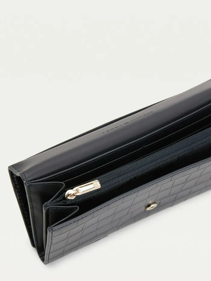 Tommy Hilfiger Th Modern Large CrocoEffect Wallet Tommy Navy Croc Womens Wallets and Keyrings Cheap On Sale
