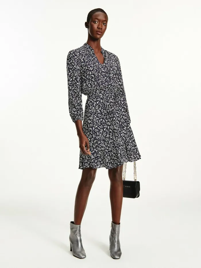 Tommy Hilfiger Viscose Floral Fit And Flare Dress Heritage FloralDesert Sky Womens Dresses and Jumpsuits Fashion Tommy Hilfiger Viscose Floral Fit And Flare Dress Heritage FloralDesert Sky Womens Dresses and Jumpsuits Fashion