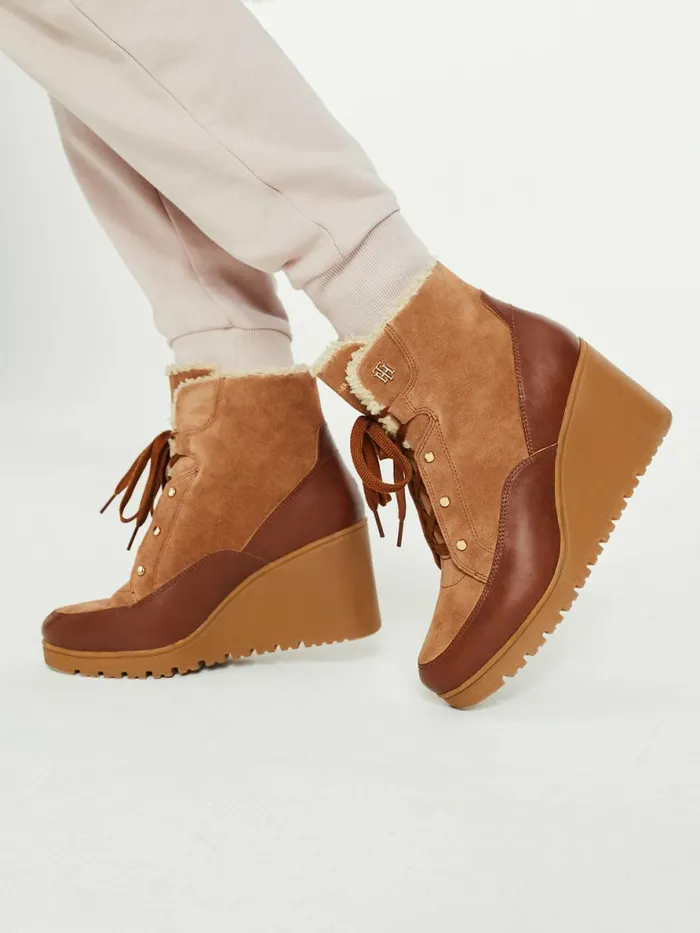 Tommy Hilfiger Warm Lined Wedge Ankle Boots Natural Cognac Womens Boots On Sale