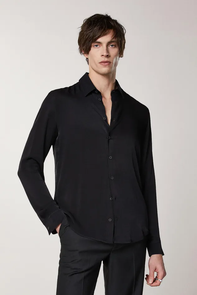 Tops and Shirts Men Patrizia Pepe SolidColored Shirt In Viscose Twill Nero Vinile Tops and Shirts Men Patrizia Pepe SolidColored Shirt In Viscose Twill Nero Vinile