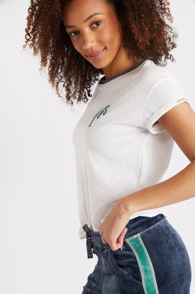 Tshirt Ecru 8211 AVENUE SEACOCO Ecru Women Banana Moon Tops and Tshirts Tshirt Ecru 8211 AVENUE SEACOCO Ecru Women Banana Moon Tops and Tshirts