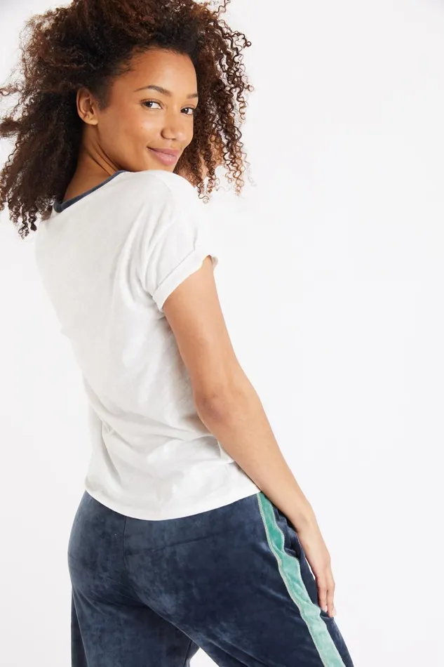 Tshirt Ecru 8211 AVENUE SEACOCO Ecru Women Banana Moon Tops and Tshirts Tshirt Ecru 8211 AVENUE SEACOCO Ecru Women Banana Moon Tops and Tshirts