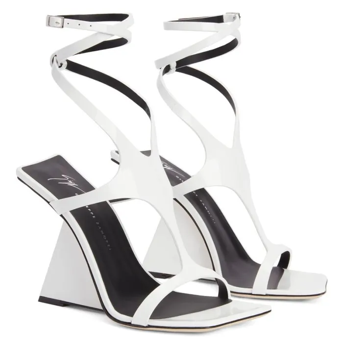 Tutankamon White Women Giuseppe Zanotti Sandals