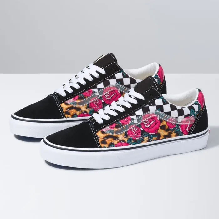 Vans Classics Shoes MensWomens RoseAnimal Check Old Skool True WhiteMulti