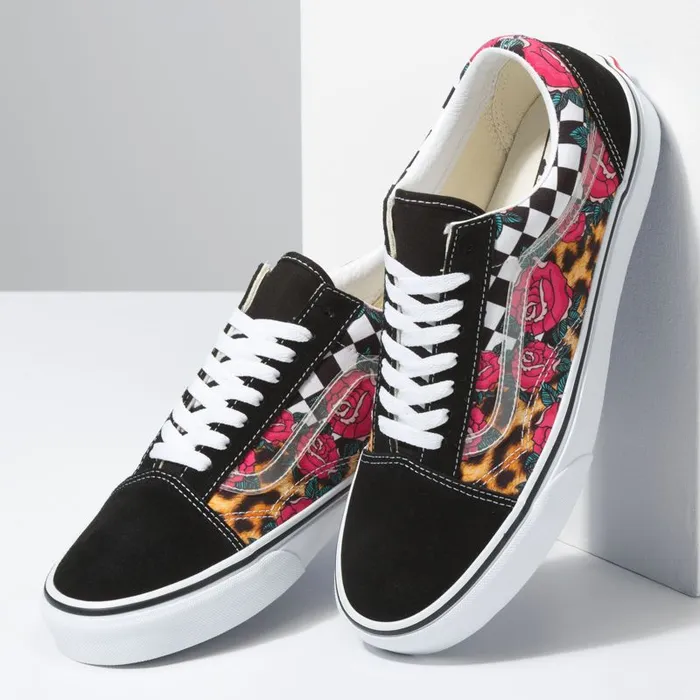 Vans Classics Shoes MensWomens RoseAnimal Check Old Skool True WhiteMulti Vans Classics Shoes MensWomens RoseAnimal Check Old Skool True WhiteMulti