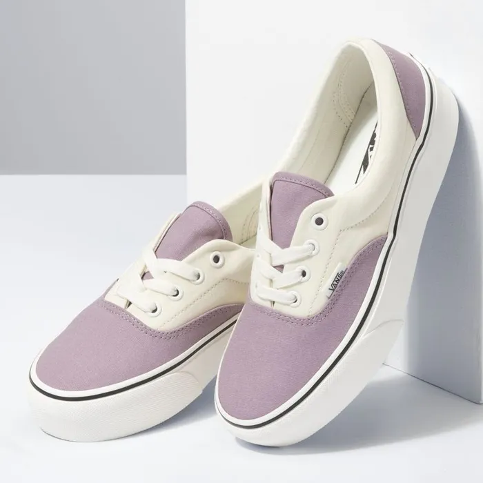 Vans Classics Shoes Womens 2Tone Era Platform NirvanaAntique White Vans Classics Shoes Womens 2Tone Era Platform NirvanaAntique White