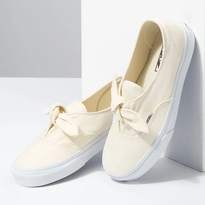 Vans Classics Shoes Womens Canvas Authentic Knotted Marshmallow