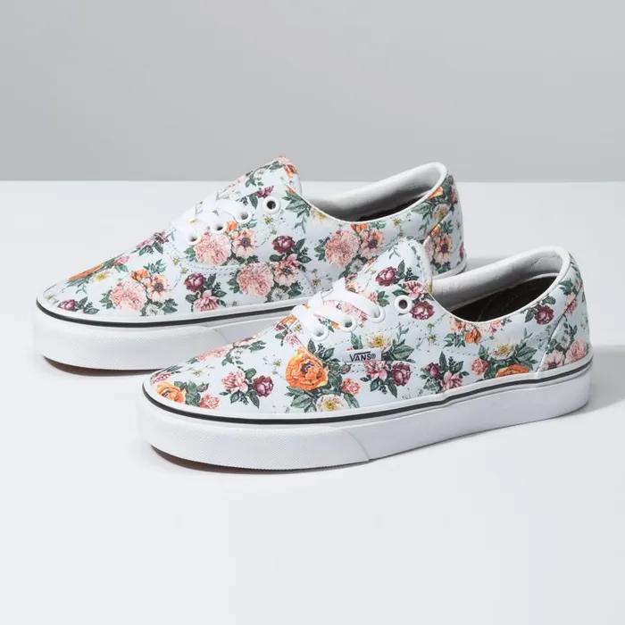 Vans Classics Shoes Womens Garden Floral Era True White