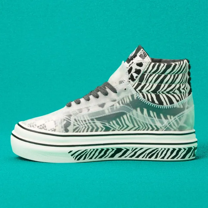 Vans Classics Shoes Womens Mixed Media Super ComfyCush Sk8Hi Skool MarshmallowBlack Vans Classics Shoes Womens Mixed Media Super ComfyCush Sk8Hi Skool MarshmallowBlack